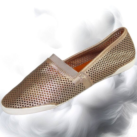 Frye Melanie Rose Gold Perforated Slip On, Size 9 - Picture 1 of 8